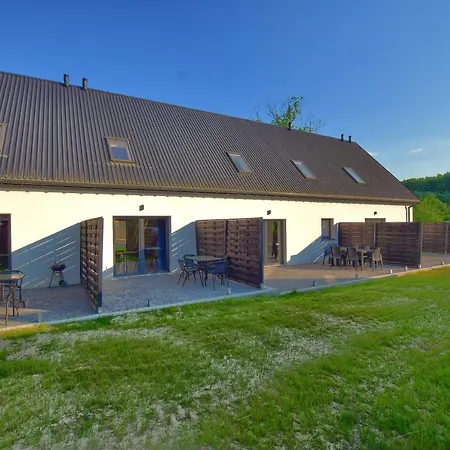 Holiday home Szarcowka *